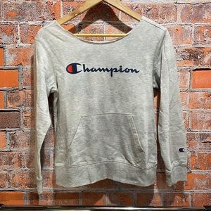 Off shoulder Champion sweatshirt